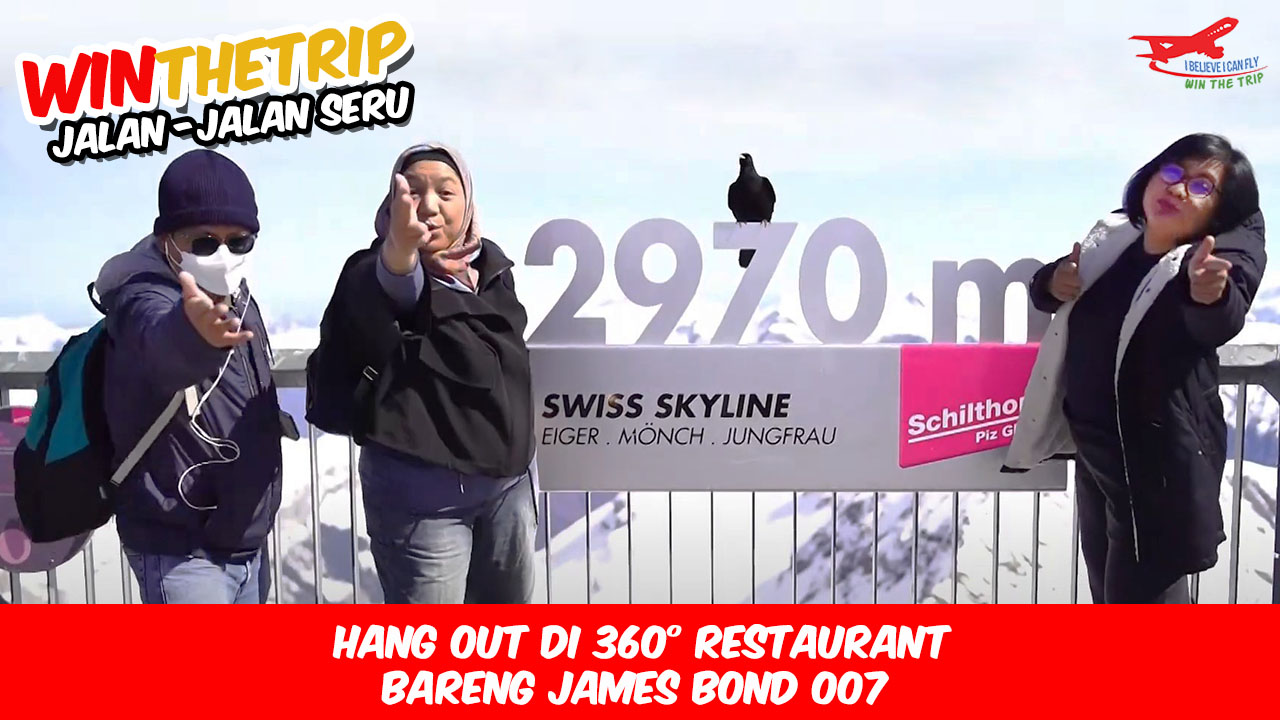 Hang Out di 360° Restaurant Bareng James Bond 007
