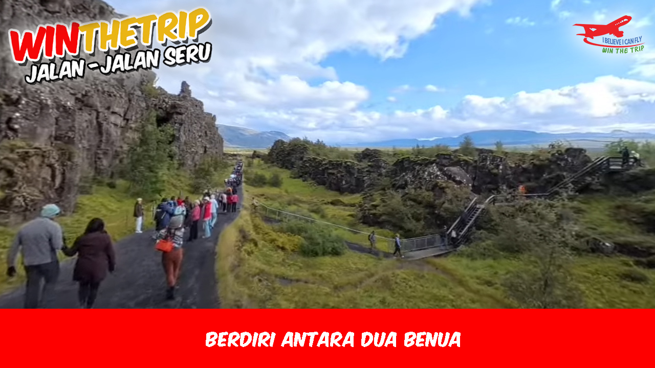 Berdiri Antara Dua Benua